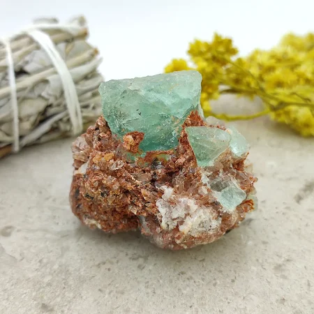 Hermosa Fluorita Verde en Matriz de Roca (9) Hermosa Fluorita Verde en Matriz de Roca (9)