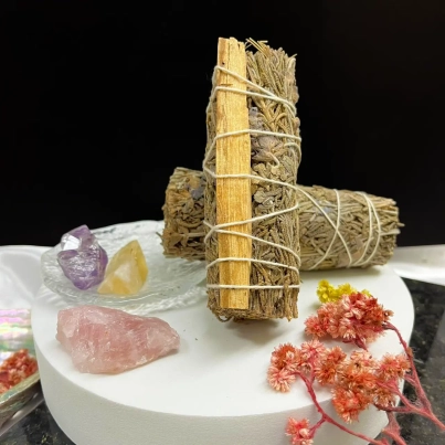 Sahumerio MOEN Atado de Lavanda con Palo Santo